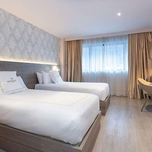 Family Single Room